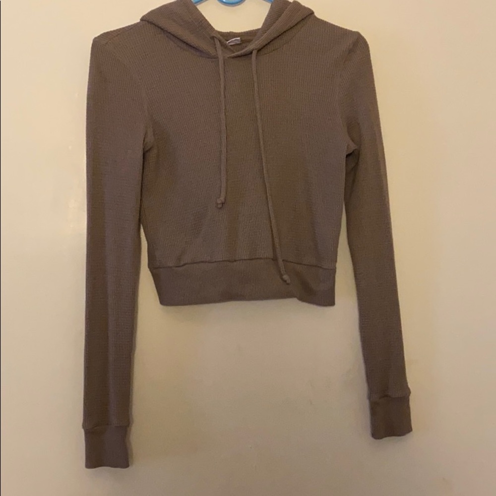 Aritzia TNA cropped ribbed hoodie small